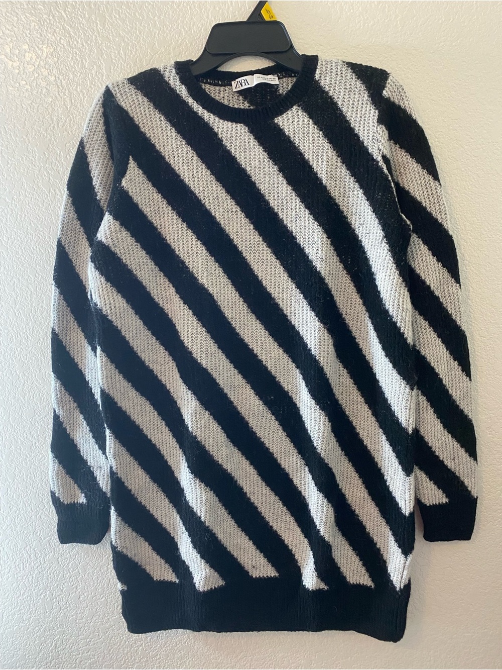 ***PRICE DROP*** Zara Black & Gray-ish Diagonal Stripe Knit Sweater Jumper Dress